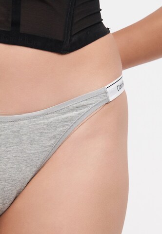 Calvin Klein - Top moldeador en negro