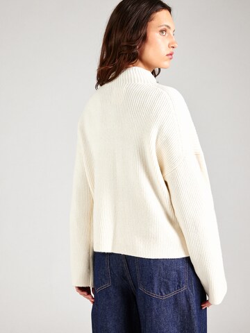 Abercrombie & Fitch Pullover in Beige