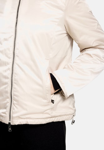 Veste mi-saison Betty Barclay en beige