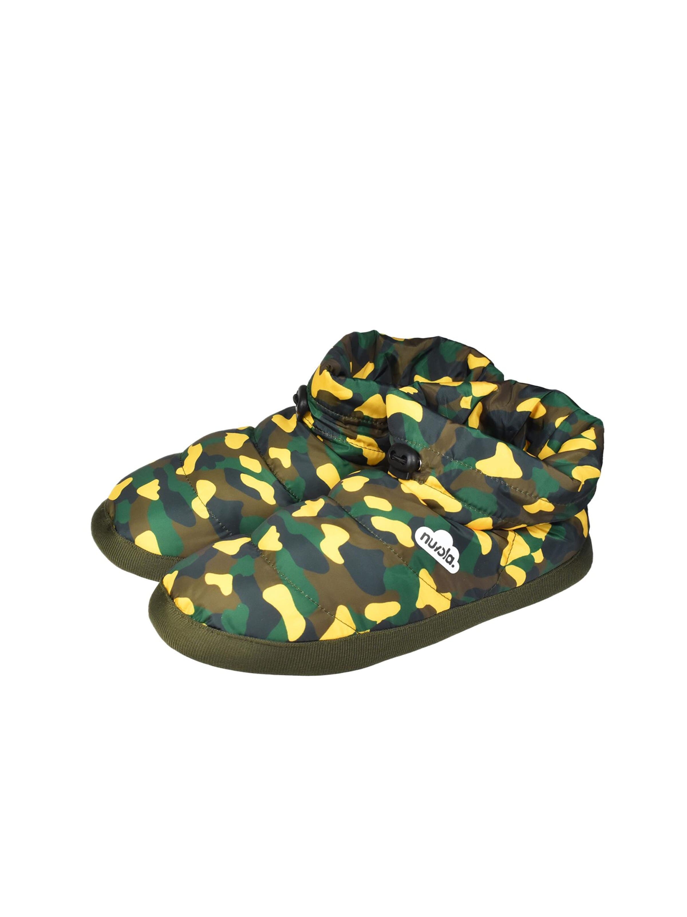 Nuvola. Huisschoenen 'Camuffare' in Groen