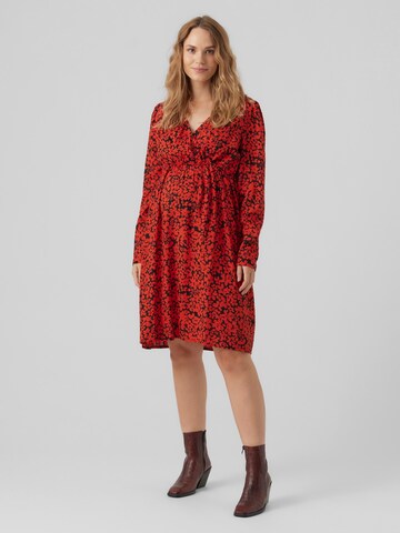 Robe 'ONORA' MAMALICIOUS en rouge : devant