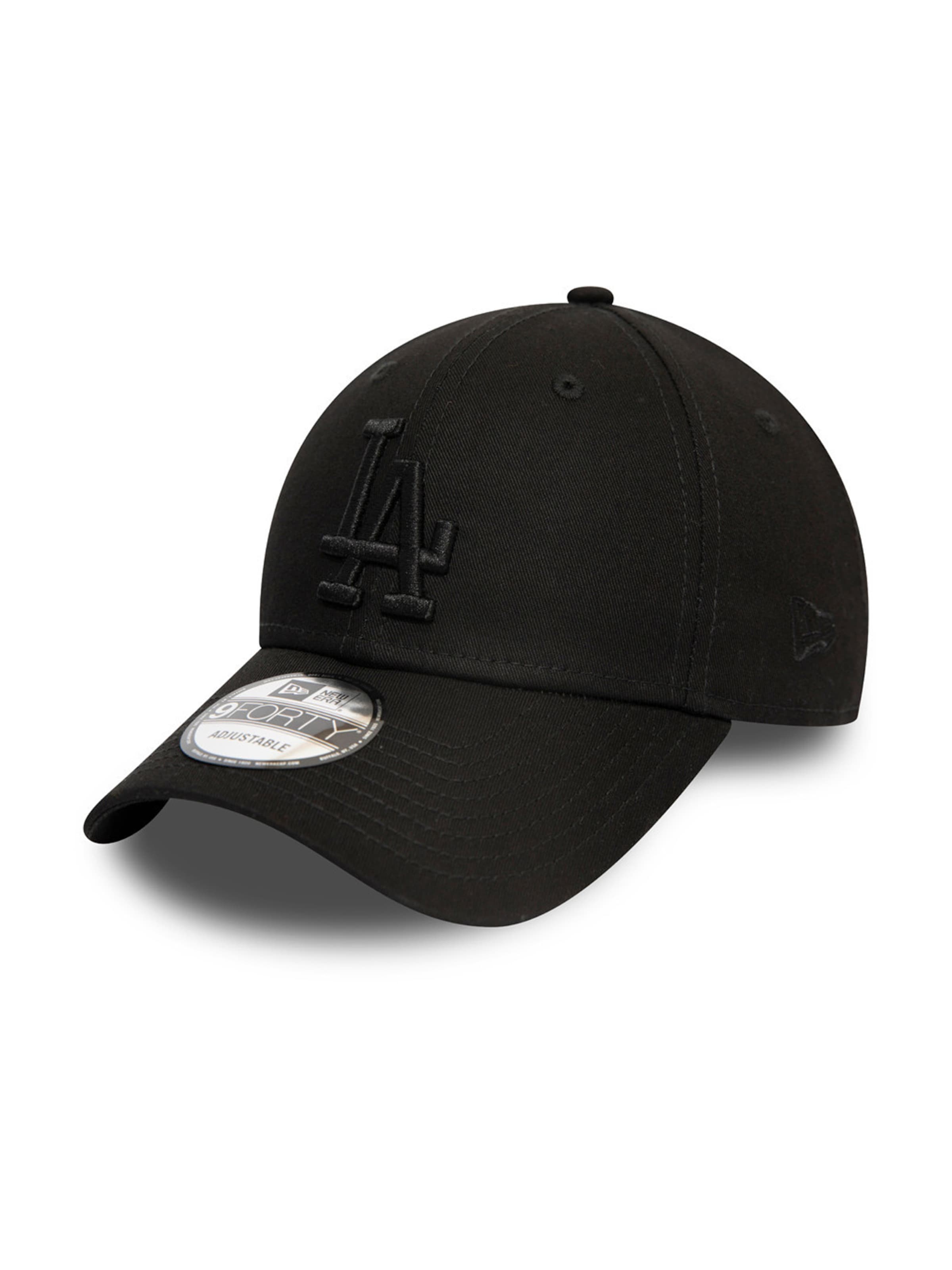 NEW ERA Cap in Black ABOUT YOU