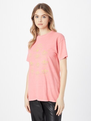 Daisy Street T-Shirt 'TYLER' in Pink: Vorderseite