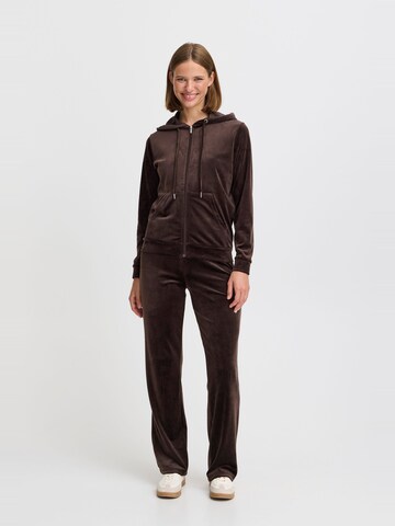 b.young Sweatsuit in Brown: front