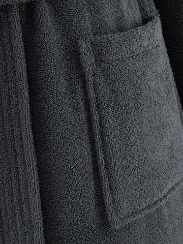 LACOSTE Bademantel lang 'LLECROCO'‌‌‌‌ in Schwarz