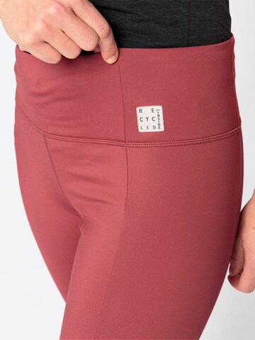 VAUDE Skinny Outdoorbroek 'Neyland' in Rood
