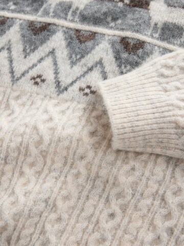 Next Sweater in Beige