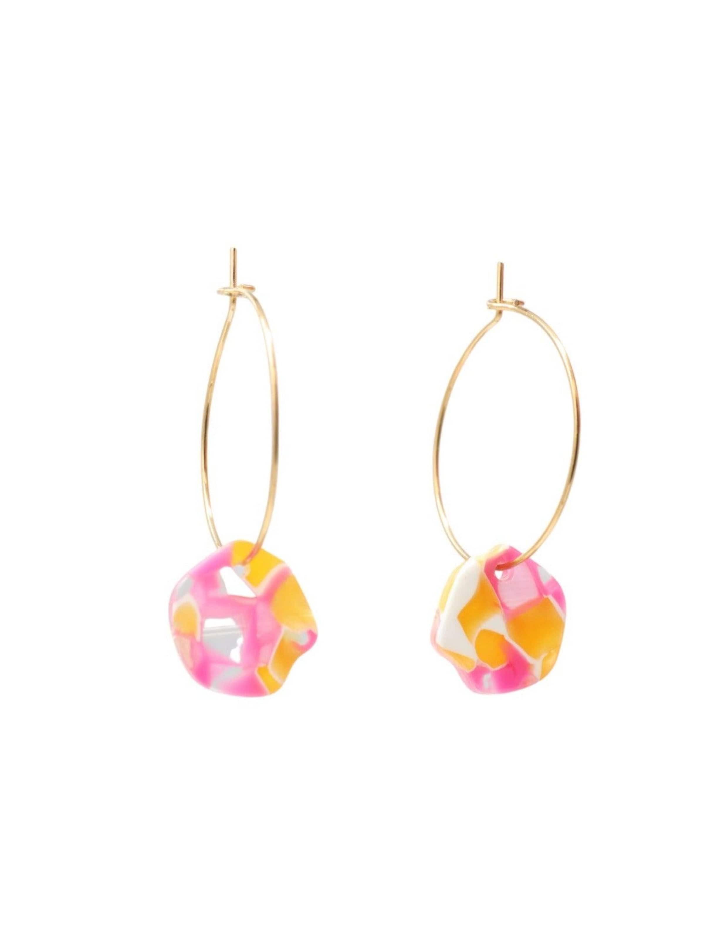 Fräulein Wunder Ohrringe 'Acetat Creolen Alice'‌‌‌‌‌‌‌ in Pink: Vorderseite