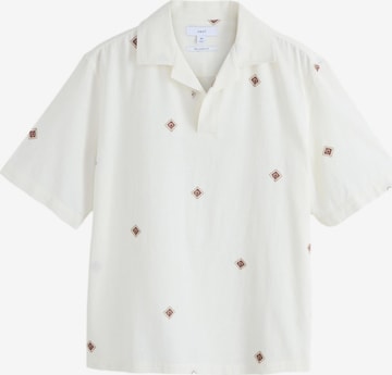 Next Regular Fit Paita värissä beige: etupuoli