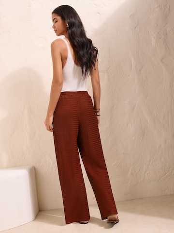 Friends Like These Wide leg Trousers in Red