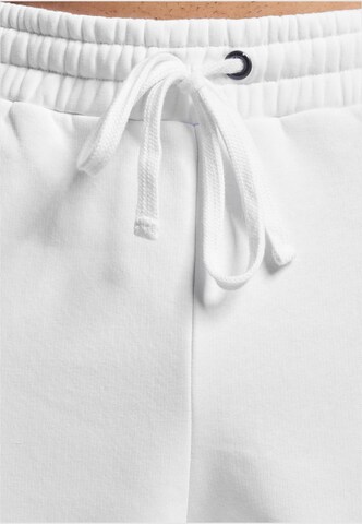 Tuta da jogging 'Essential' di Karl Kani in bianco