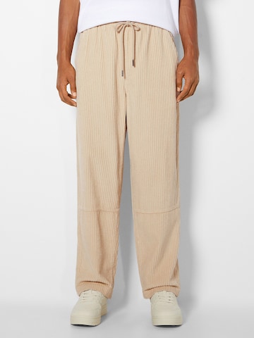 Loosefit Pantaloni di Bershka in beige: frontale