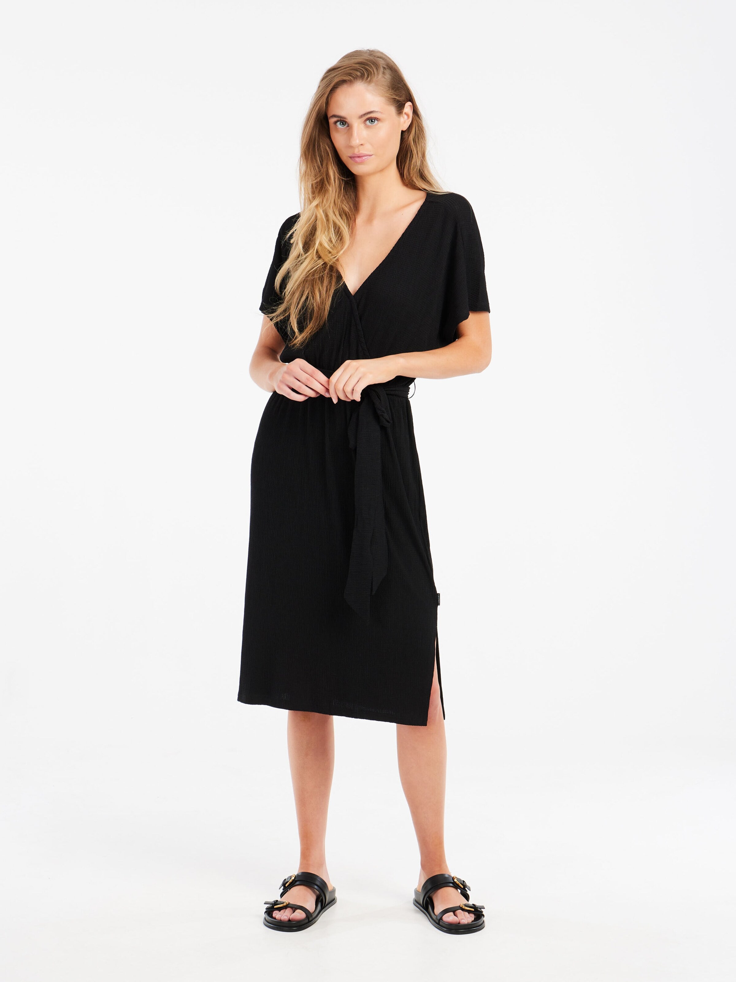 PROTEST Kleid 'PRTNadia'‌‌‌‌‌‌‌‌‌ in Schwarz: Vorderseite