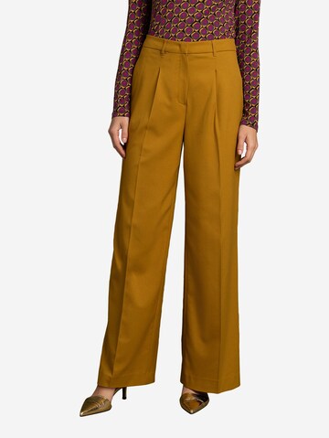 MORE & MORE Loosefit Bundfaltenhose in Gelb: Vorderseite