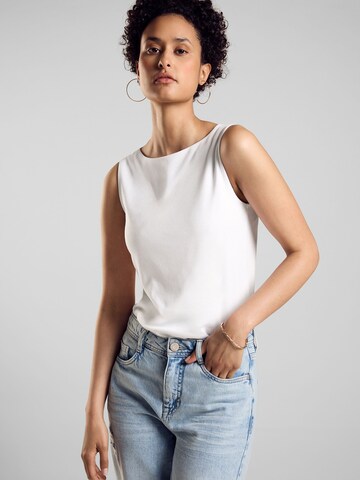 STREET ONE Top in White: front