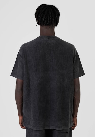 Maglietta di Kleinigkeit in nero