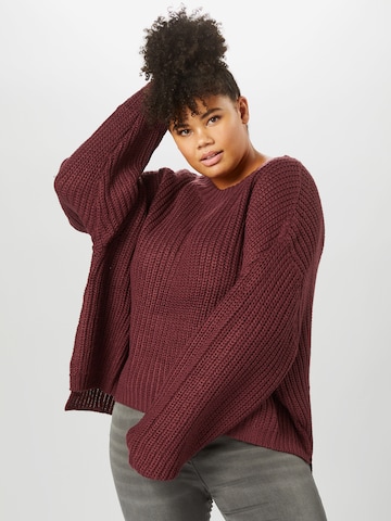 Urban Classics Sweater in Red: front