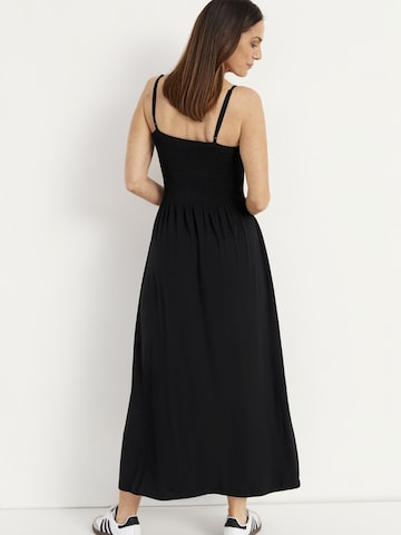 Cellbes of Sweden Jerseykleid mit Smokarbeit in Schwarz