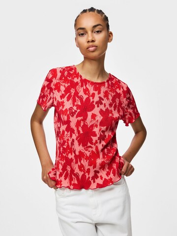 Maglietta di PIECES in rosso: frontale