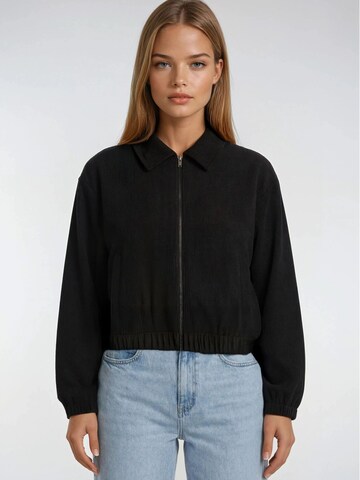 Veste mi-saison MixRay en noir : devant