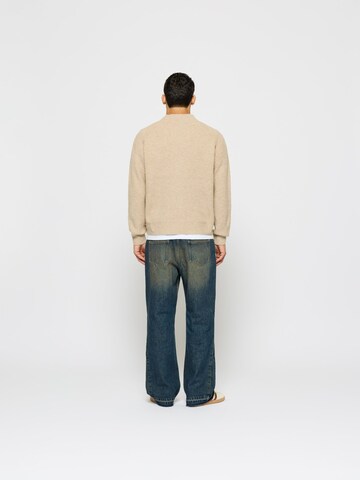 Burocs Knit Cardigan in Beige
