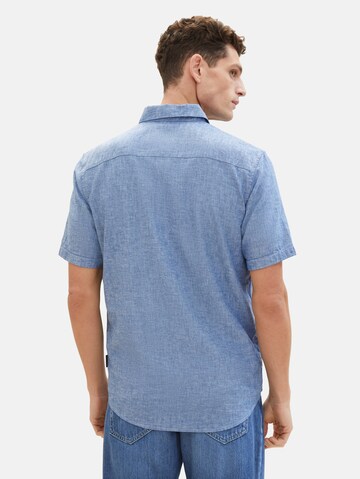 Coupe regular Chemise TOM TAILOR en bleu