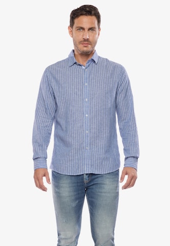 Le Temps Des Cerises Regular fit Business Shirt in Blue: front