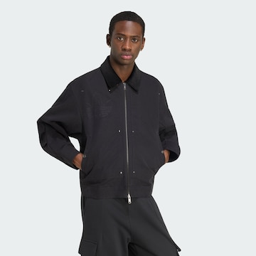 ADIDAS ORIGINALS - Casaco meia-estação 'Premium Essentials' em preto: frente