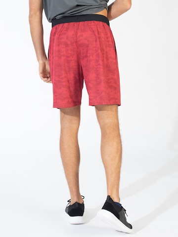Regular Pantalon de sport Spyder en rouge