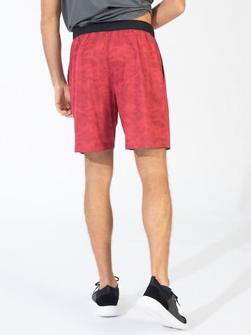 Spyder Regular Sportbroek in Rood