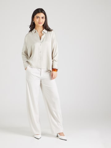 Chemisier 'CLOELIA' DRYKORN en beige