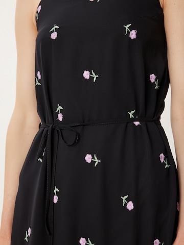 Robe d’été Happiness İstanbul en noir