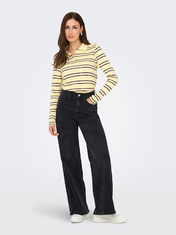ONLY - Camiseta 'ONLEvie' en amarillo