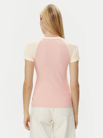 GUESS - Camiseta en rosa