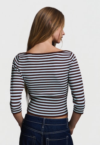 Pullover di Bershka in marrone