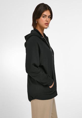 Emilia Lay Zip-Up Hoodie in Black