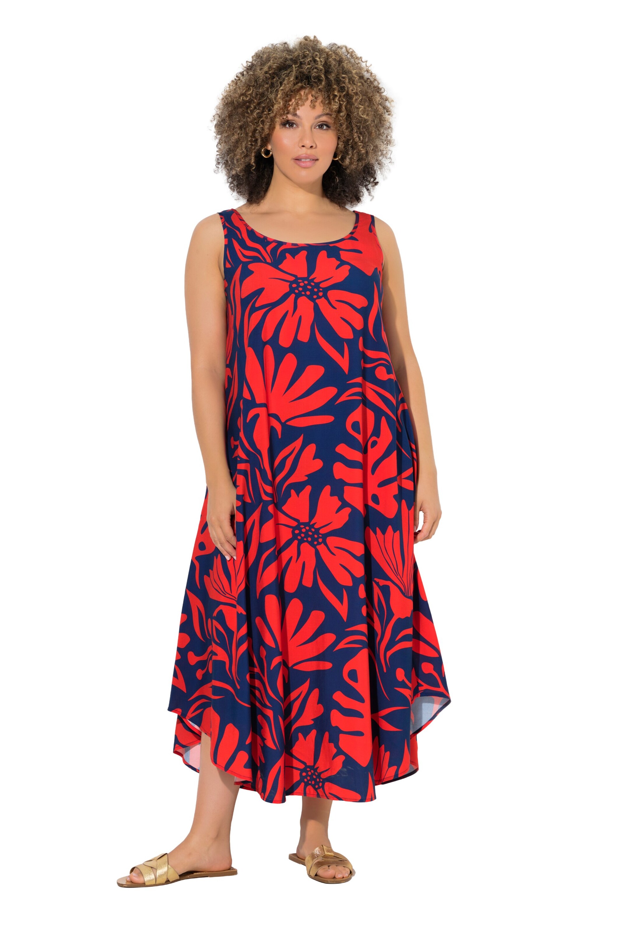 Ulla Popken Dress in Red: front