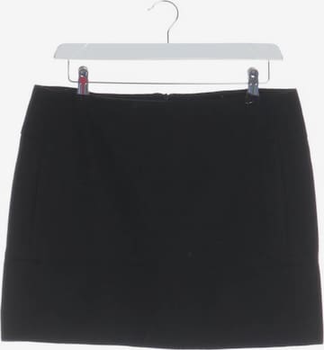 Peserico Skirt in S in Black: front