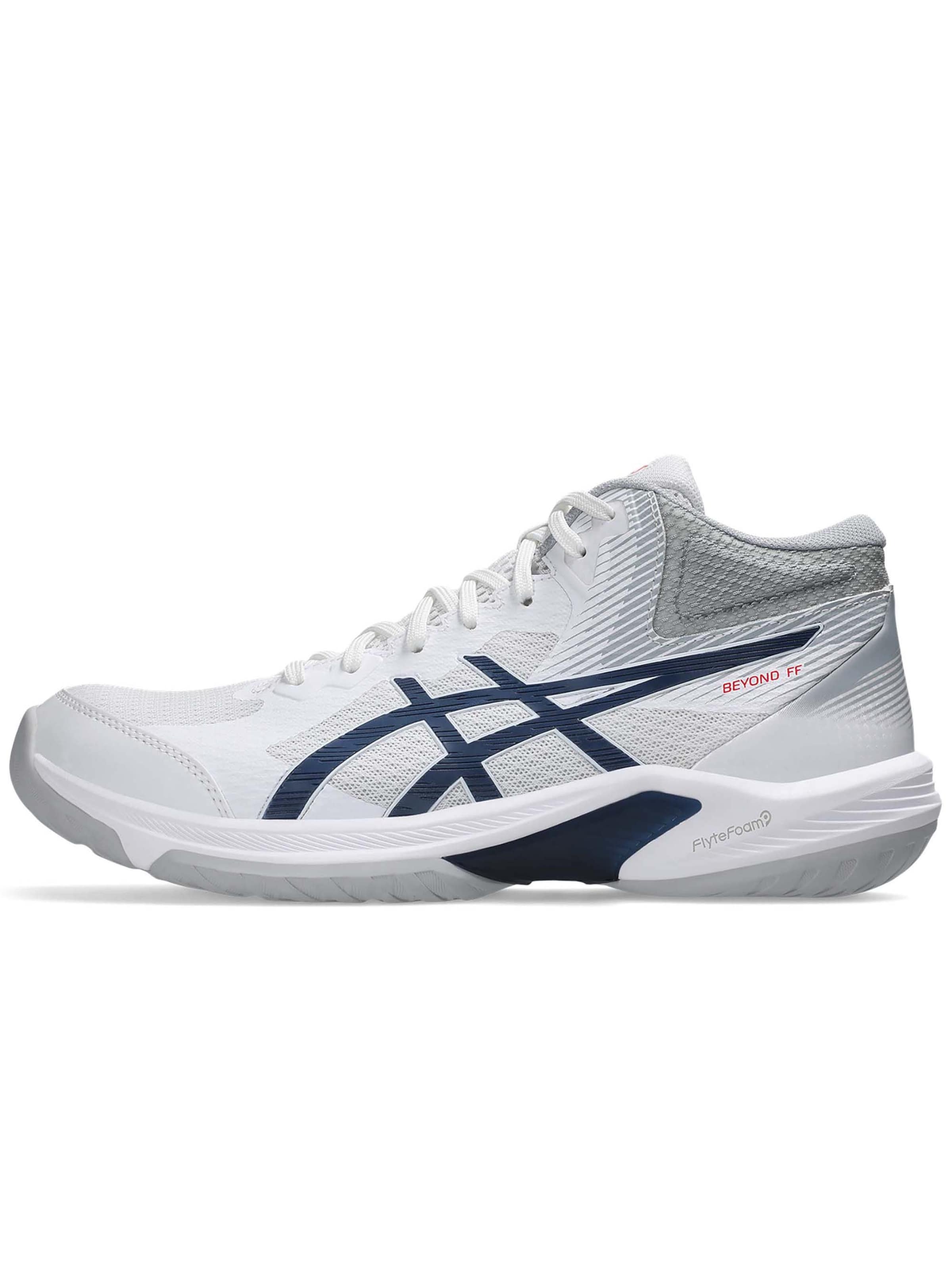 Chaussure de sport 'Beyond Ff Mt' ASICS en blanc : devant