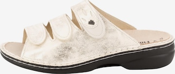 Finn Comfort Mules 'KOS' in White: front
