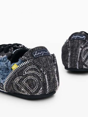 Desigual Matalavartiset tennarit värissä sininen