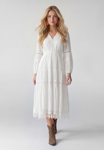 IZIA Jurk in Wit: voorkant