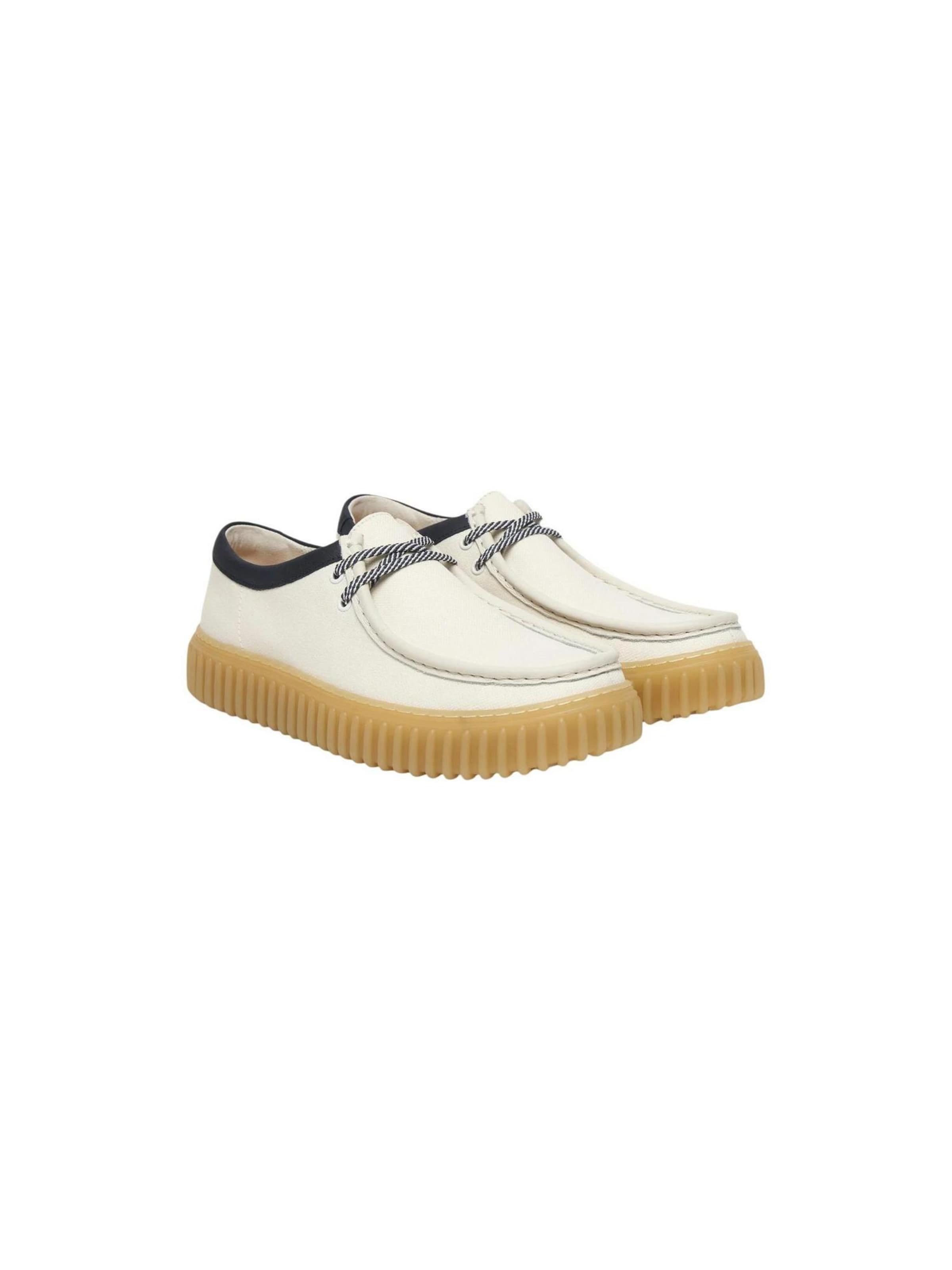 Mocassino 'TORHILL LO 26187380' di CLARKS in bianco