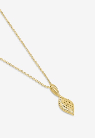 Nana Kay Necklace in Gold