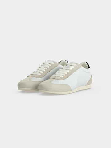 BOSS Låg sneaker 'Solenne' i vit