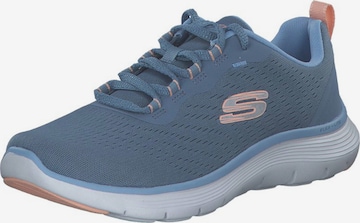 Baskets basses SKECHERS en bleu : devant