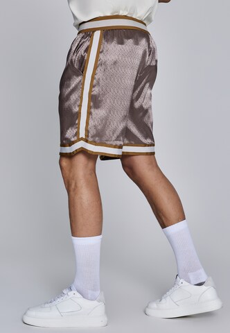 Regular Pantalon SikSilk en marron