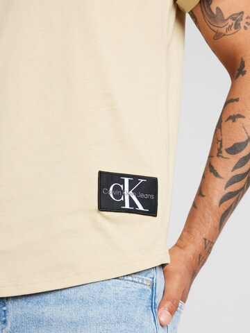 Calvin Klein Jeans Тениска в бежово