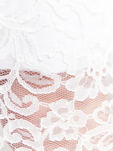 Jupe 'Nalani' ABOUT YOU en blanc