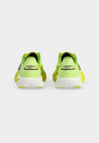 Chaussure de course 'Mach 7' HOKA en jaune